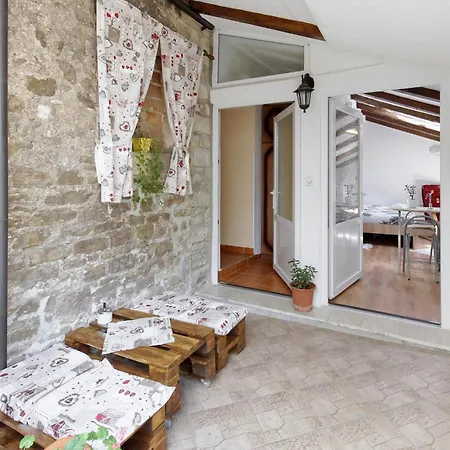 Viola By Rent Istria * Momjan
