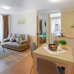 Apartament Viola By Rent Istria *